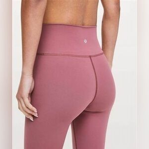 NWT $98 size 6 Wunder Under HR 25” Pant Full-On Luxtreme MYMT Misty Merlot Pink